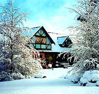 Cradle Chalet Boutique Luxury Lodge - Mackay Tourism