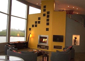 Eagles Nest Retreat - Mackay Tourism 0