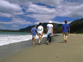 Eaglehawk Neck Backpackers - Mackay Tourism 0