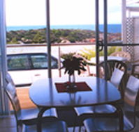 Sunnysands Holiday Unit - Mackay Tourism