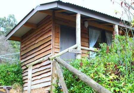 Mole Creek Holiday Village - Mackay Tourism 1