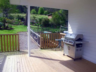 Mole Creek Holiday Village - Mackay Tourism 3