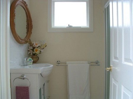 Huonville Guesthouse - Mackay Tourism 1