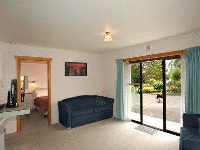 Willaway Motel Apartments - Mackay Tourism 3
