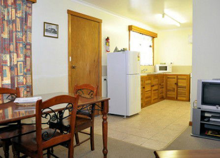 Marsden Court - Mackay Tourism 3