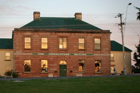 Foxhunters Return - Mackay Tourism 1