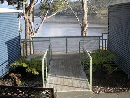 Port Huon Cottages - Mackay Tourism 2