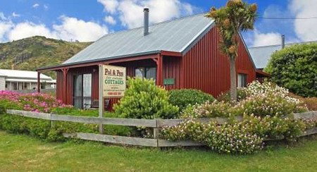 Pol And Pen Holiday Cottages - Mackay Tourism 1