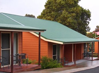 Driftwood Strahan Villas - Mackay Tourism 4