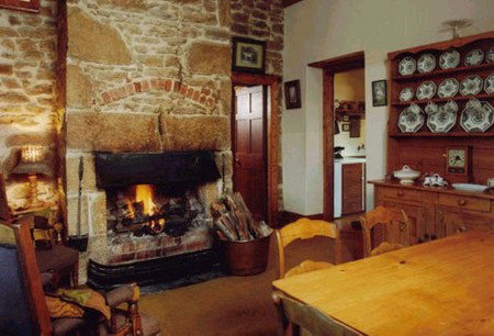 Waverley Cottage - Mackay Tourism 2