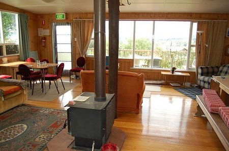 Deloraine Highview Lodge Backpackers - Mackay Tourism 2