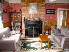 Kenya Cottage - Mackay Tourism 3