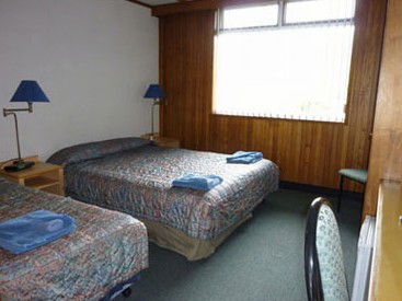Silver Hills Motel - Mackay Tourism 1