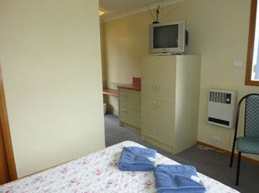 Silver Hills Motel - Mackay Tourism 2