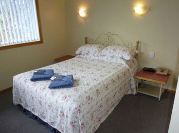 Silver Hills Motel - Mackay Tourism 4