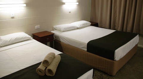 Mareeba Lodge Motel - Mackay Tourism 4