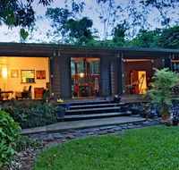 Cow Bay Homestay Bed and Breakfast - Mackay Tourism