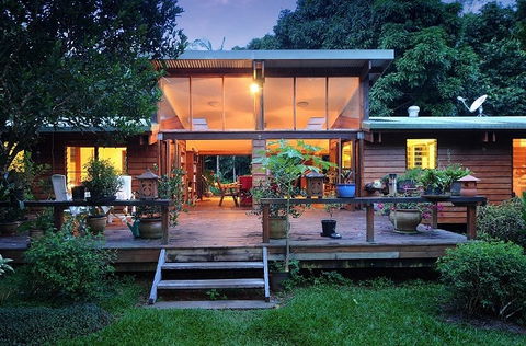 Cow Bay Homestay Bed And Breakfast - Mackay Tourism 3