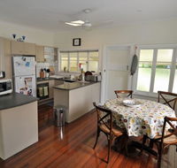 Cairns Holiday Homes Wilks House - Mackay Tourism