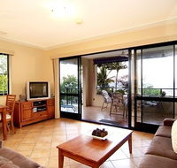 Mediterranean Beachfront Apartments - Mackay Tourism