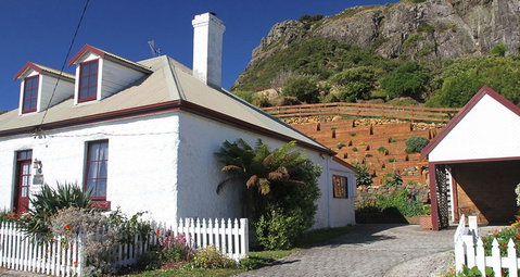 Captains Cottage - Mackay Tourism 0