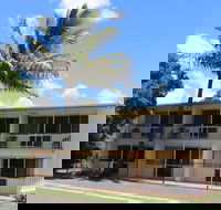 Pippies Beachhouse - Mackay Tourism