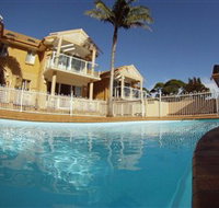 Mollymook Sands Unit 14 - Mackay Tourism