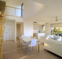 Rainbow Sea Resort - Mackay Tourism