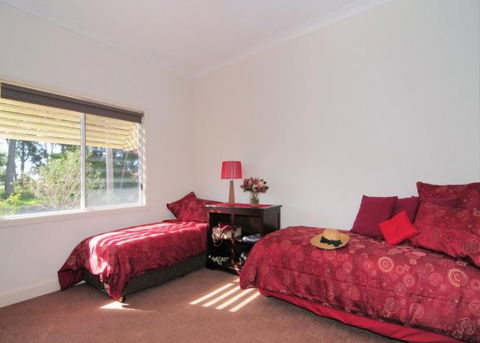 Diamond Cottages - Mackay Tourism 2