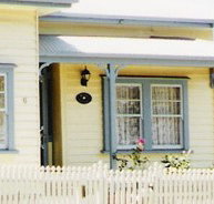 Rose Cottage Bed  Breakfast - Mackay Tourism