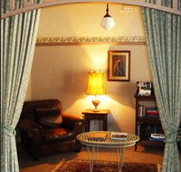 Old England Accommodation - Mackay Tourism