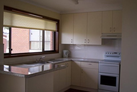 AnchorBell Holiday Apartments - Mackay Tourism 0