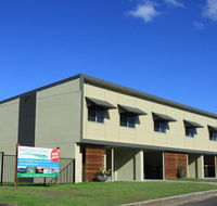 Maclean Stays - Mackay Tourism