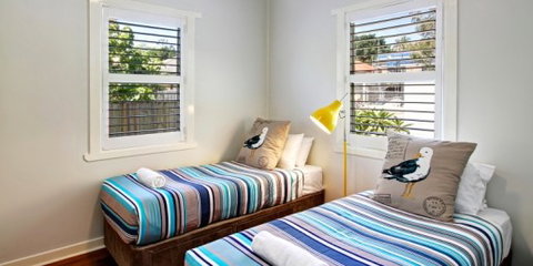 A Summer Cottage - Mackay Tourism 1
