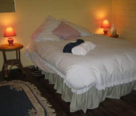 Chauvel Park B And B - Mackay Tourism 3