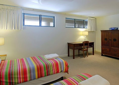 Aqua On Byron Villa B - Mackay Tourism 1