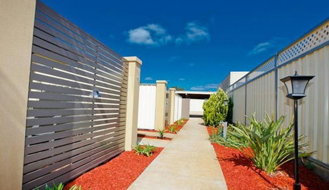 112 Olive Holiday Corporate Apartments - Mackay Tourism 0