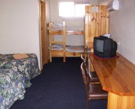 Cooma Country Club Motor Inn - Mackay Tourism 2