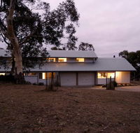 Silvertop Snowy Mountains Retreat - Mackay Tourism