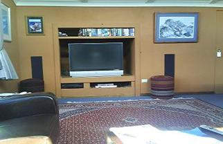 Hannas Hutte - Mackay Tourism 1