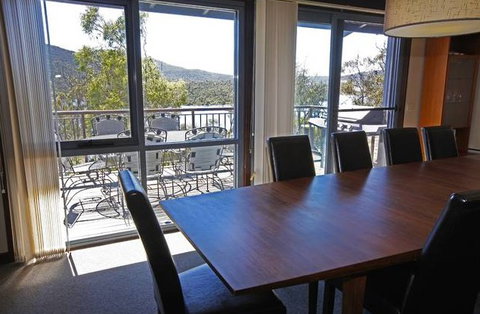 Creel Lodge - Mackay Tourism 2