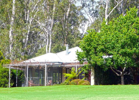 Nundoobah Retreat - Mackay Tourism 1