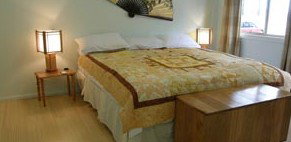 Artisans ...on The Hill Bed And Breakfast - Mackay Tourism 1