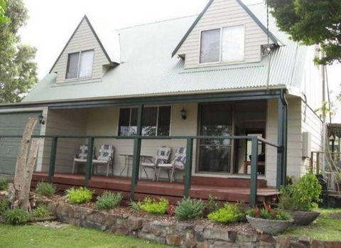 Green Gables Guest Cottage - Mackay Tourism 1