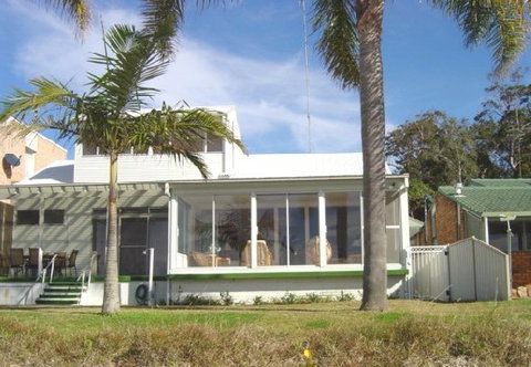 8 Seaview Crescent - Mackay Tourism 0