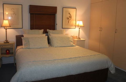 Clyde Cottage - Mackay Tourism 4