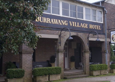 Burrawang Village Hotel - Mackay Tourism 5