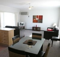 Barham Golden Rivers Holiday Apartments - Mackay Tourism