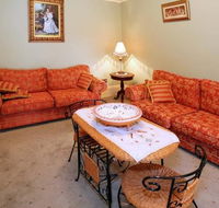 Sweet Briar Bed and Breakfast and Cottages - Mackay Tourism