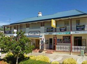 Apsley Arms Hotel - Mackay Tourism 0